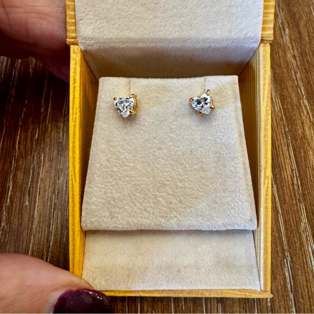 Vintage heart shaped CZ stud earrings